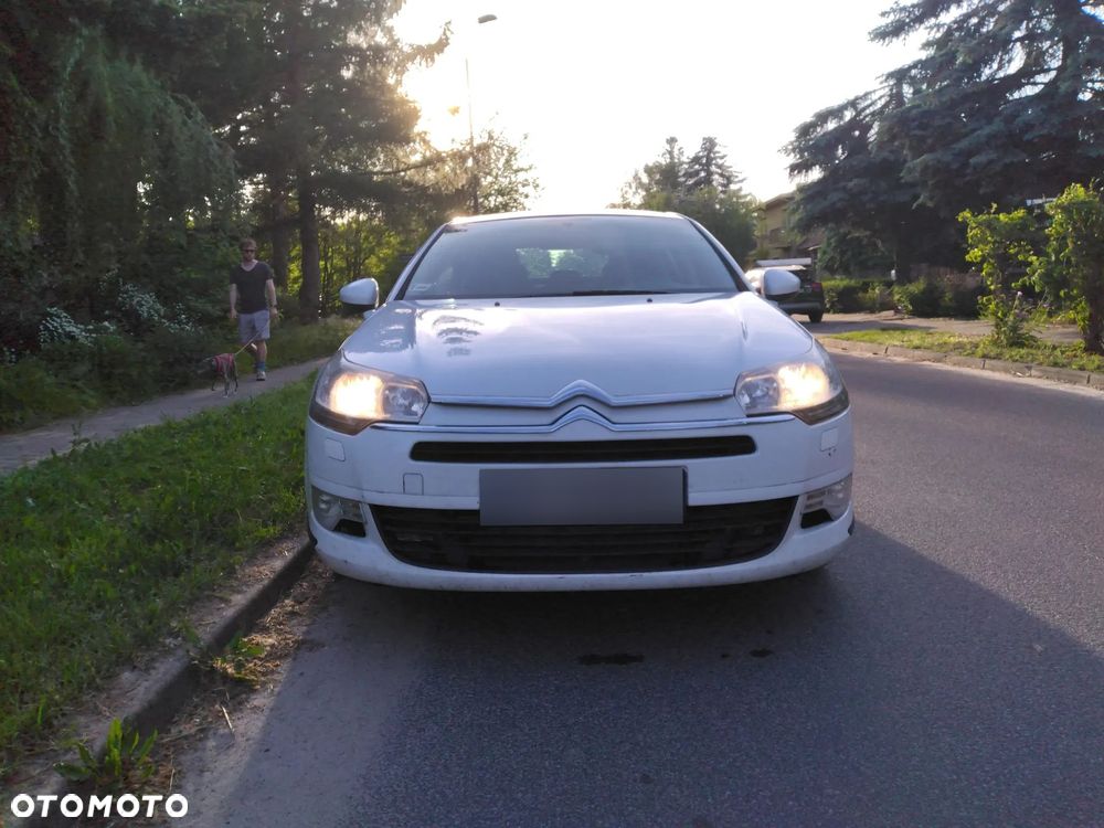 Citroën C5 1.6 HDi Attraction - 8