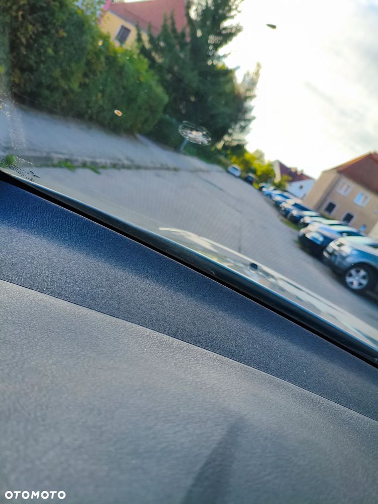 Ford Mondeo 2.0 TDCi Ghia - 13