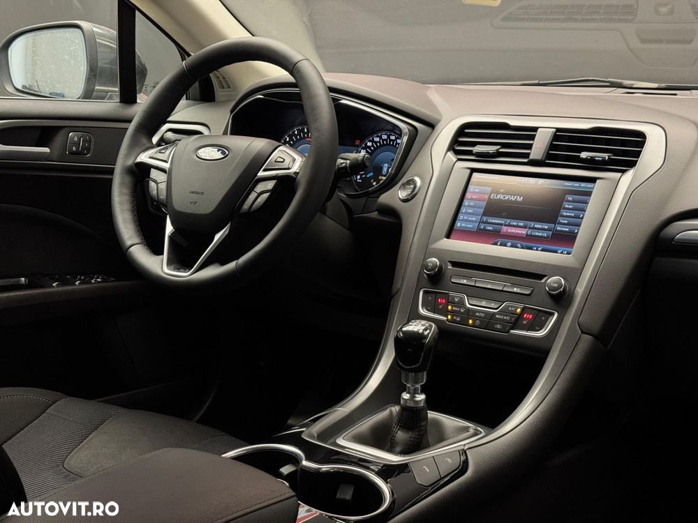 Ford Mondeo - 7