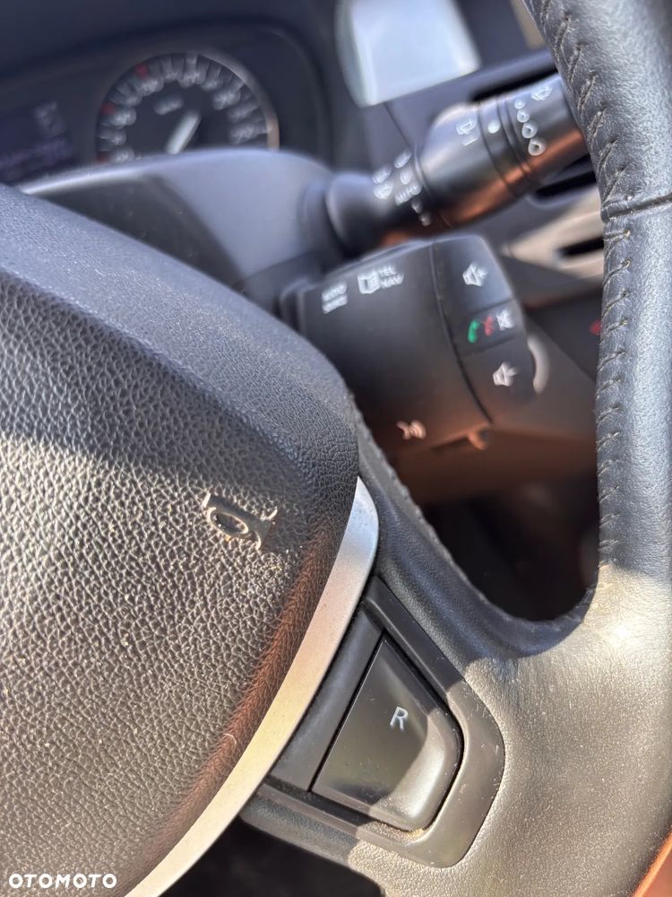 Renault Laguna 2.0 DCi Initiale - 28