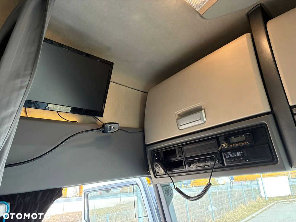 Renault T480 X_LOW - 10