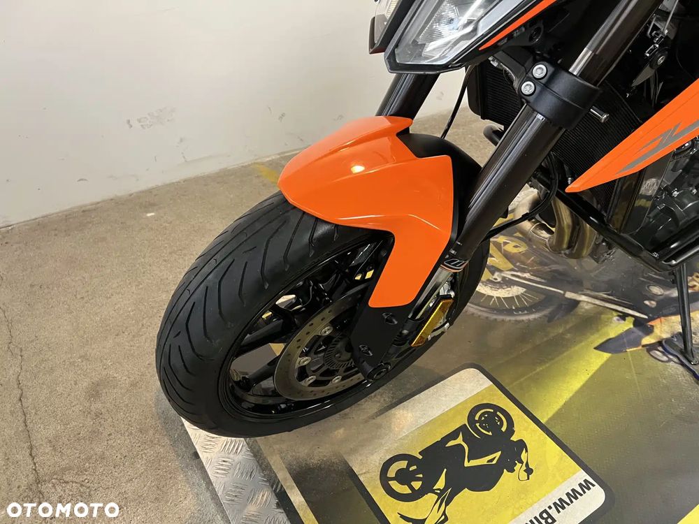 KTM Duke - 25