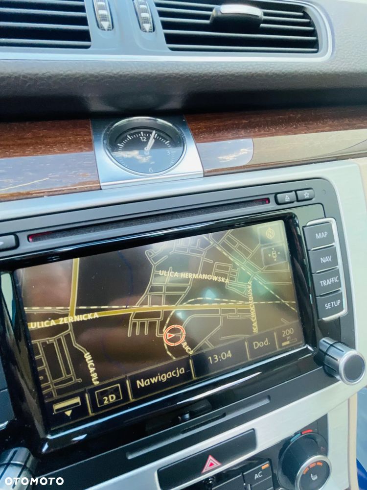 Volkswagen Passat 2.0 TDI DPF DSG Highline - 20