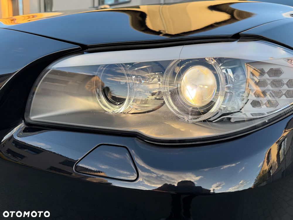 BMW Seria 5 520d BluePerformance - 12