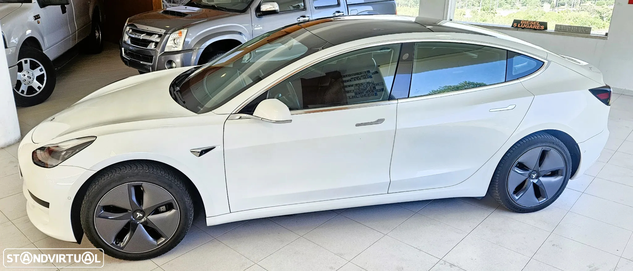 Tesla Model 3 Standard Range Plus RWD - 2