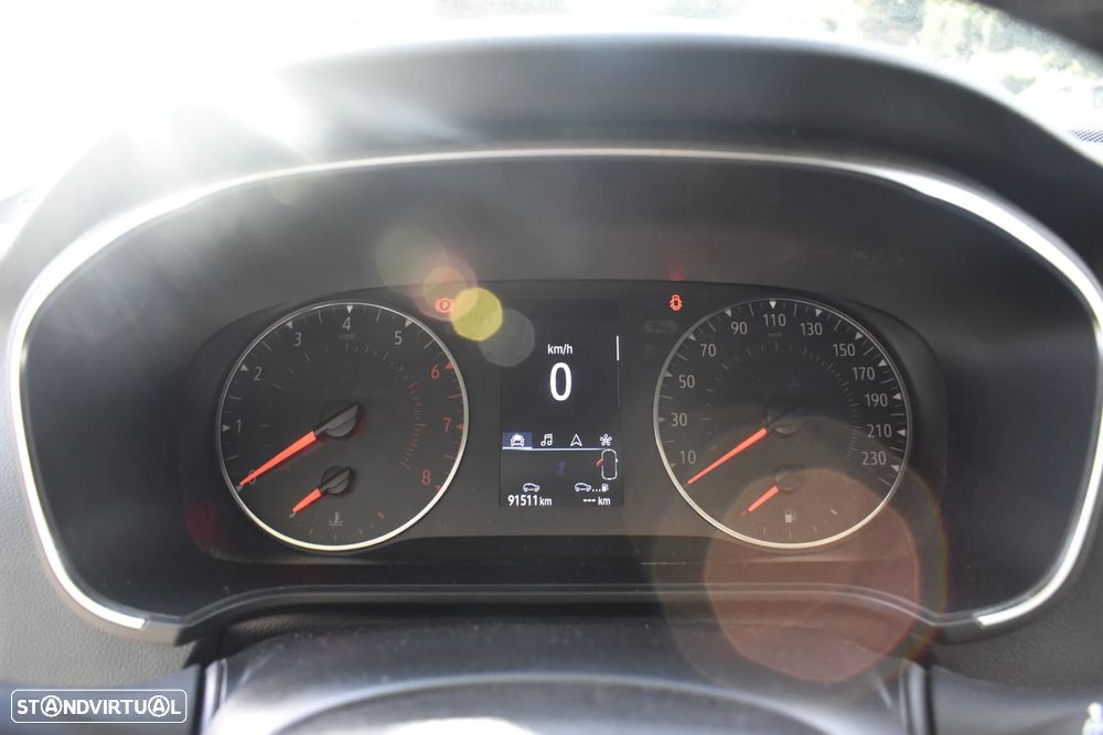 Renault Mégane Sport Tourer 1.3 TCe Limited - 30