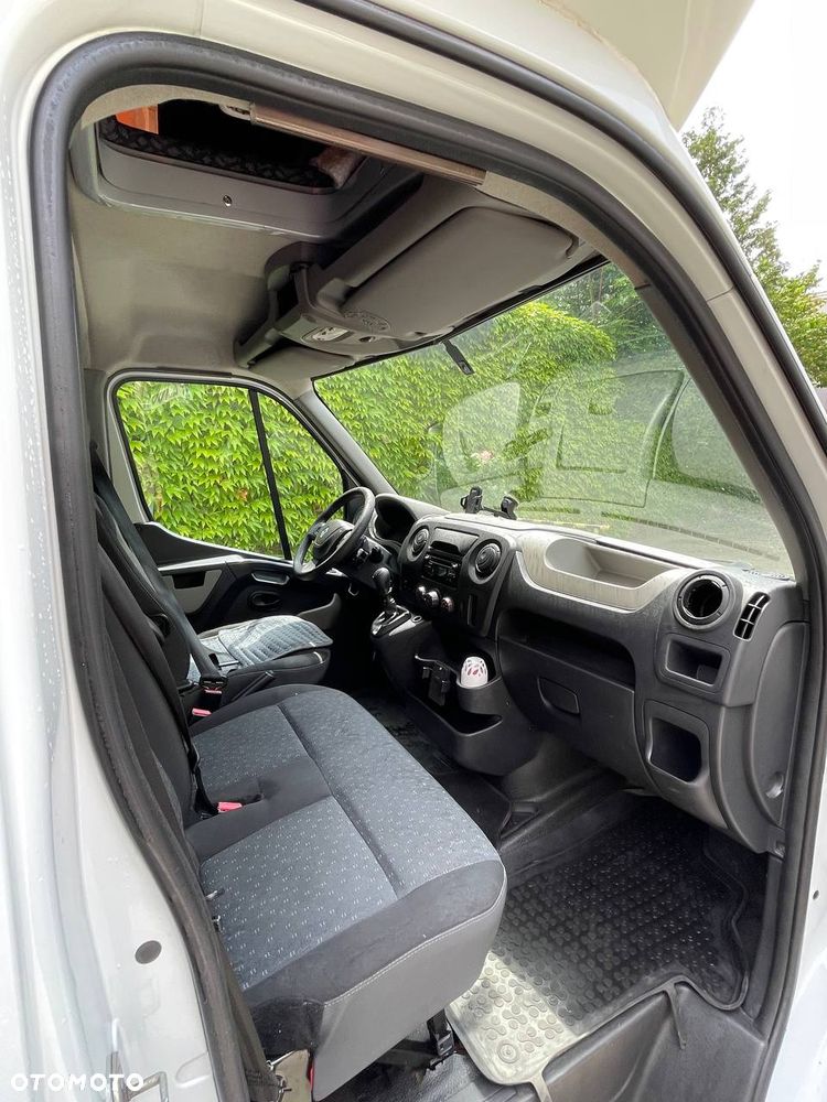 Renault Master - 13