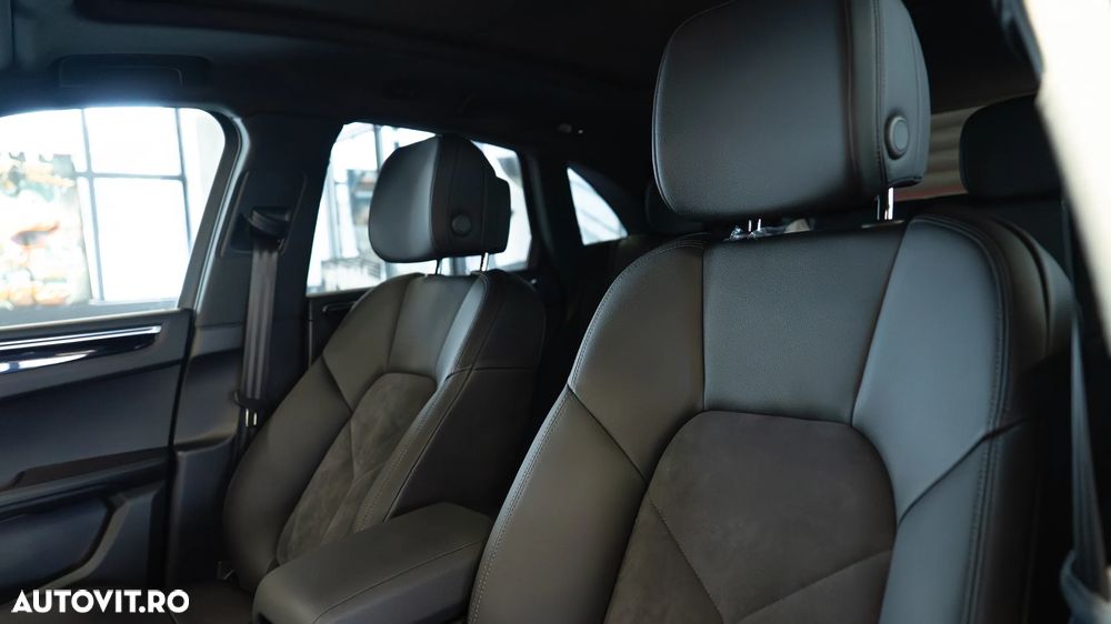 Porsche Macan - 19