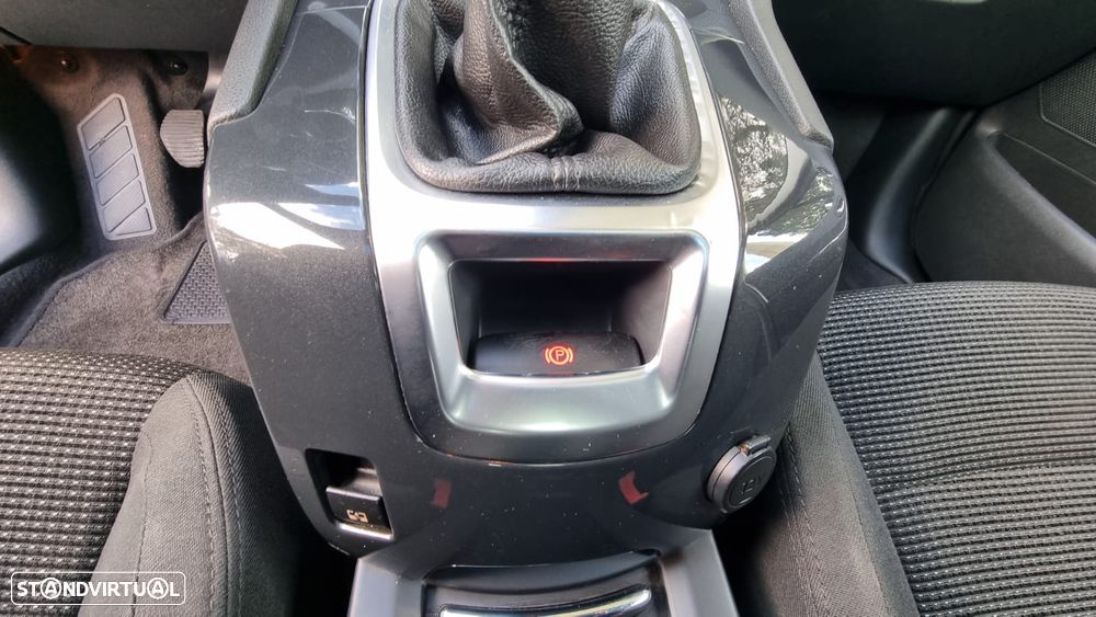Peugeot 5008 1.6 HDi 7L Allure J17 - 16