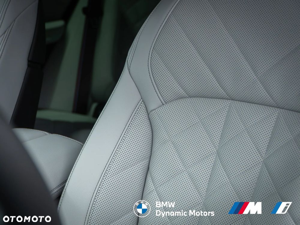 BMW X5 xDrive30d - 27