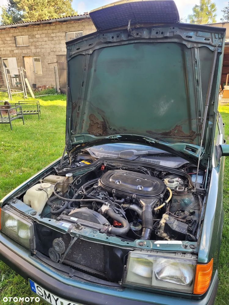 Mercedes-Benz W201 (190) - 19