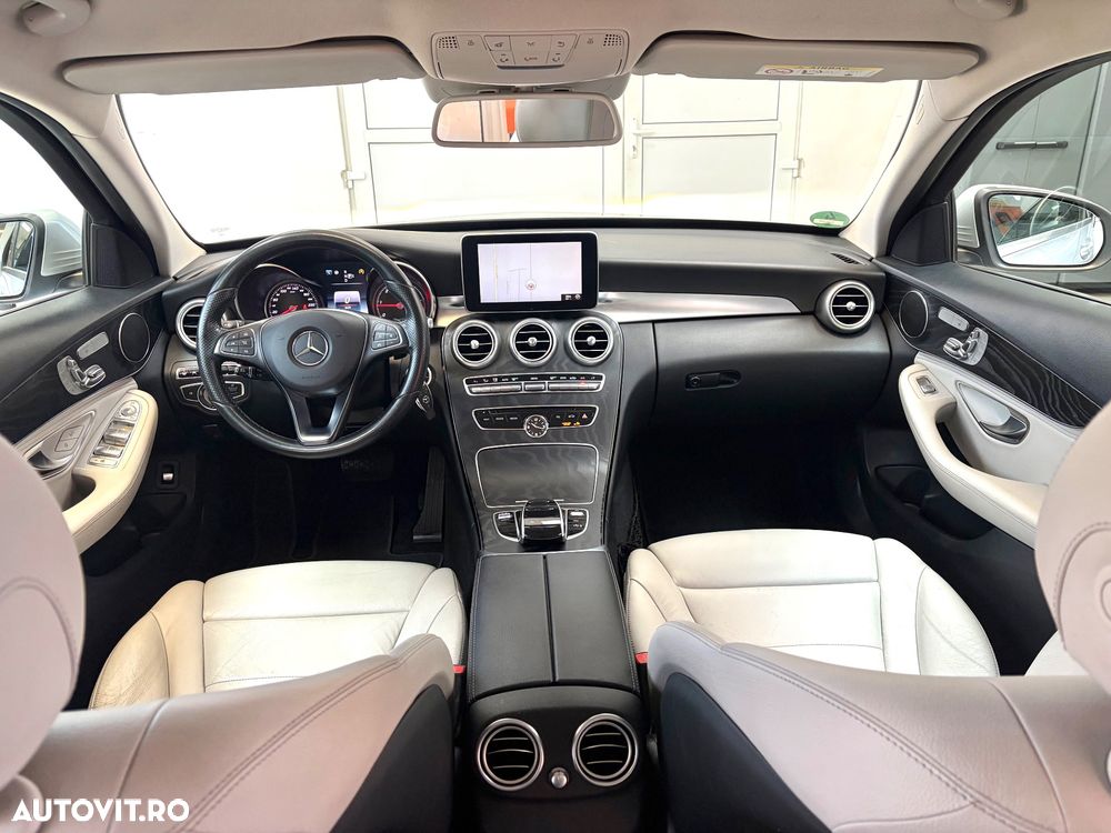 Mercedes-Benz C 220 (BlueTEC) d 7G-TRONIC Avantgarde - 4