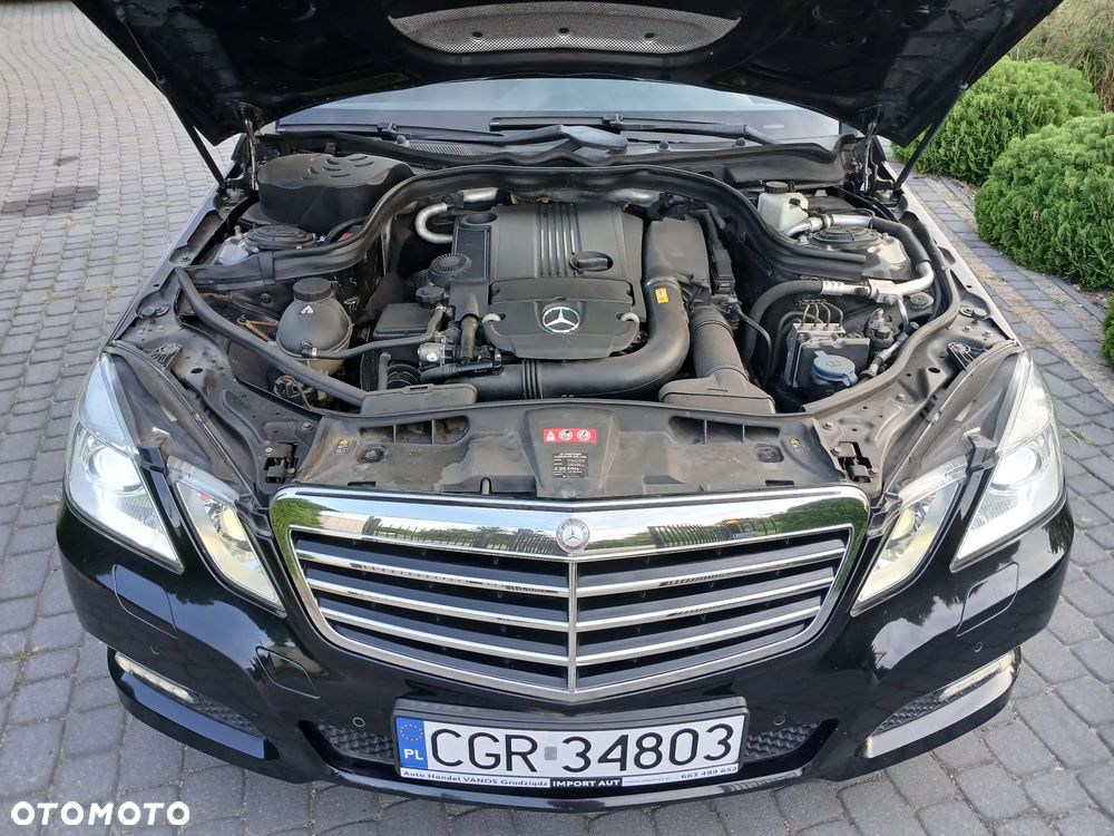 Mercedes-Benz Klasa E - 23