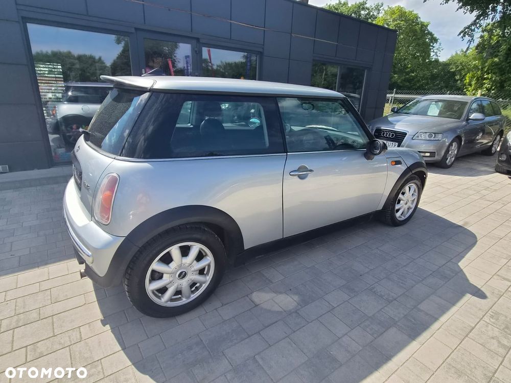 MINI Cooper Standard - 7