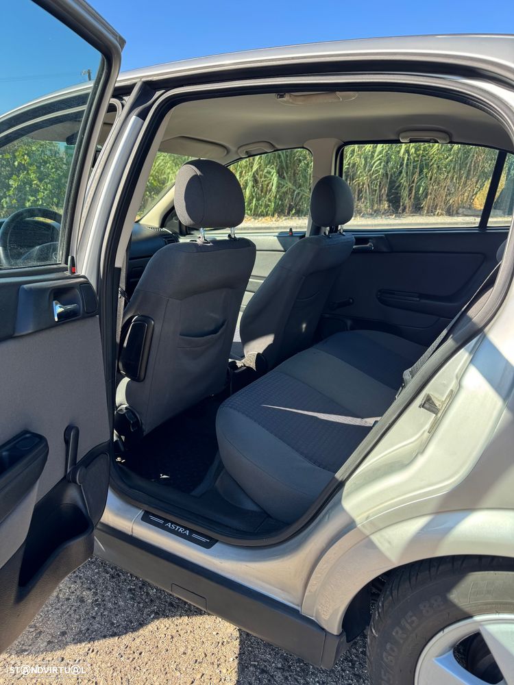 Opel Astra 1.4 Sport - 6
