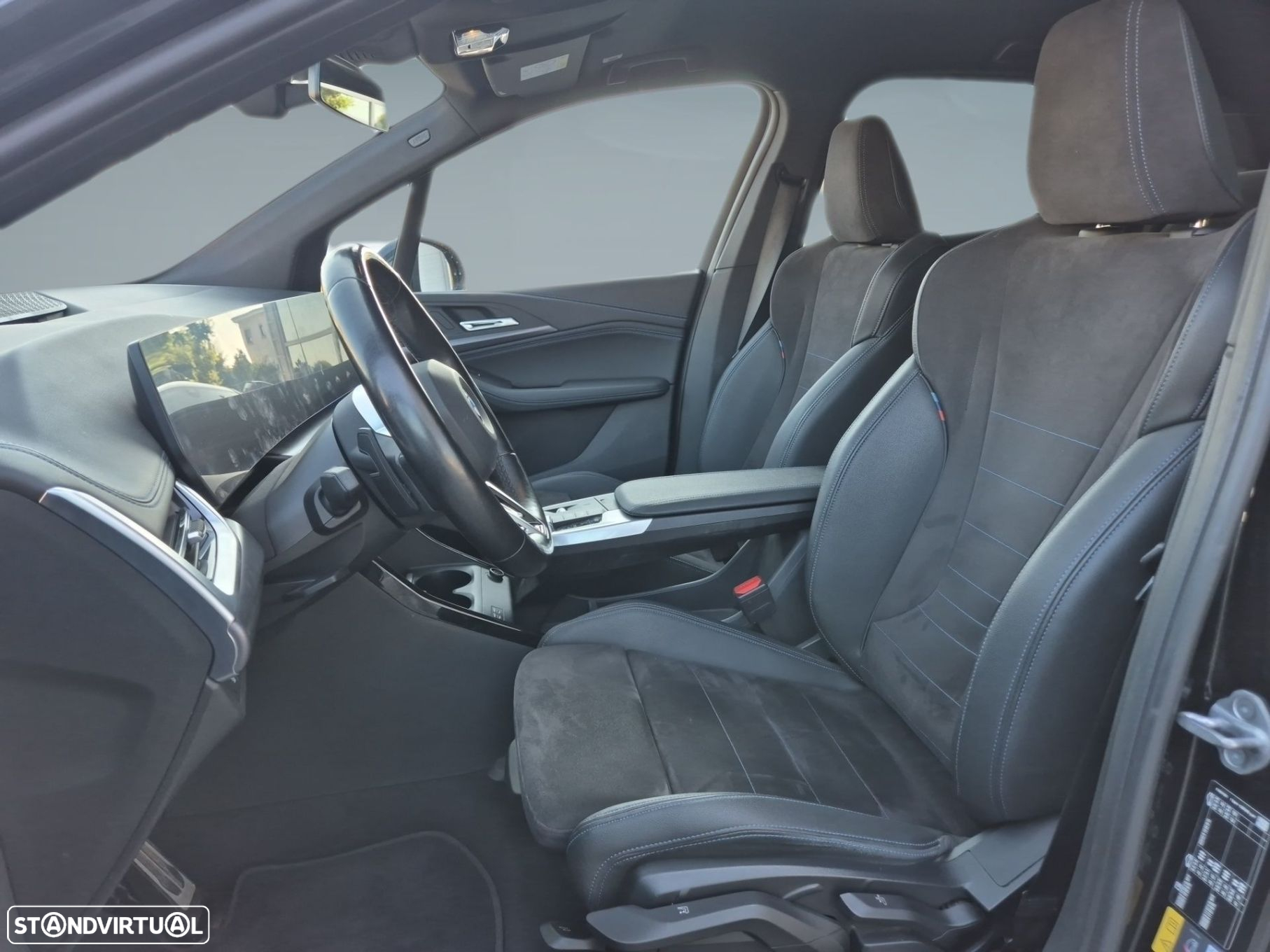 BMW 230xe Active Tourer Pack M - 11
