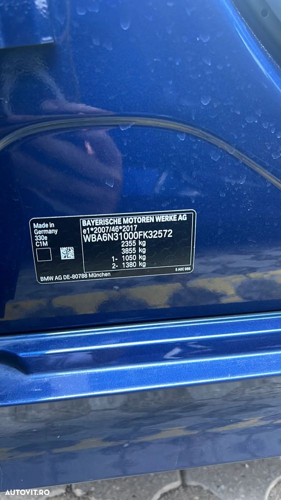 BMW Seria 3 330e Aut. Luxury Line - 17