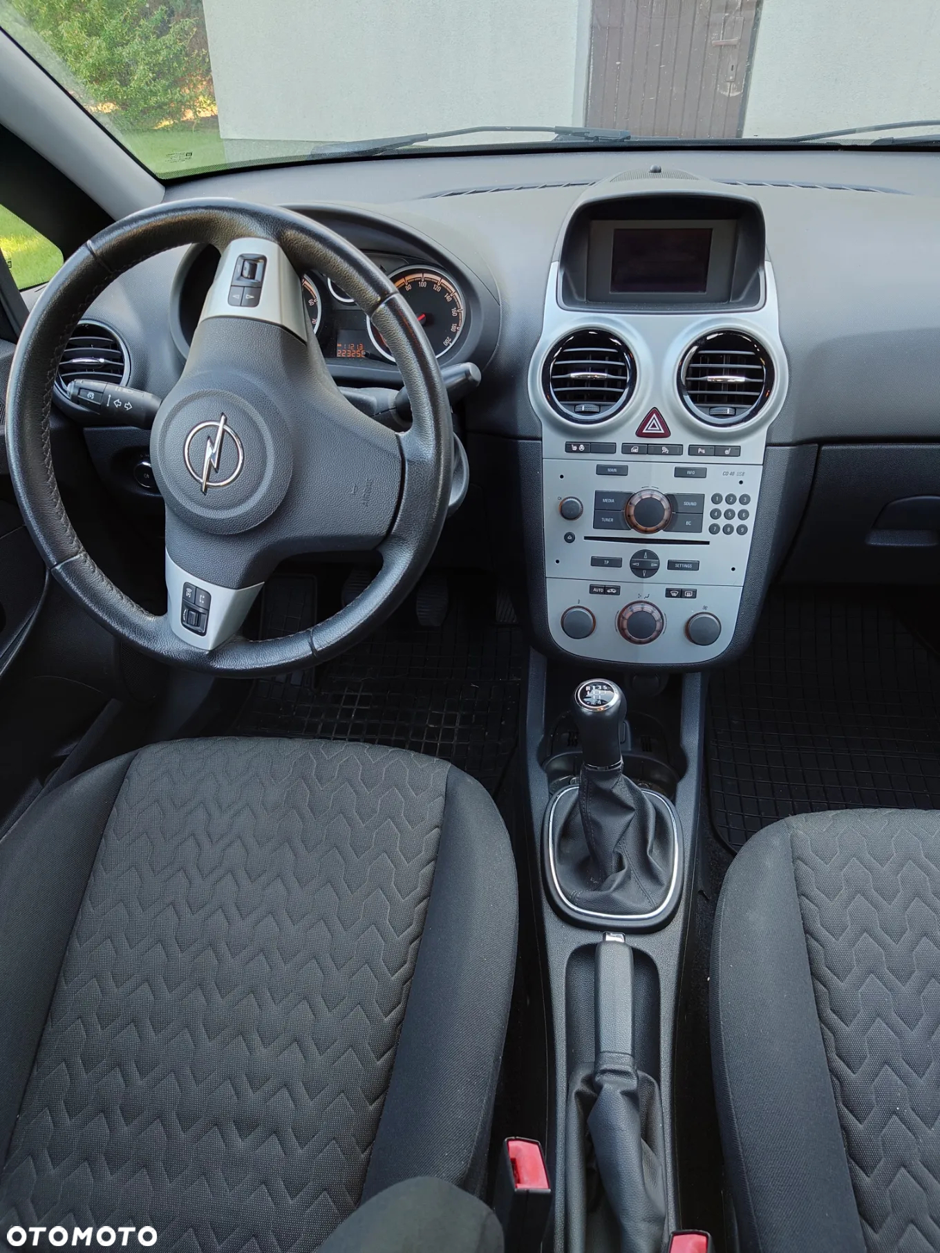 Opel Corsa - 2