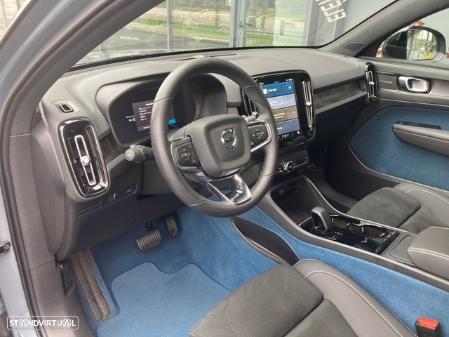 Volvo C40 Recharge Twin Motor Ultimate - 17