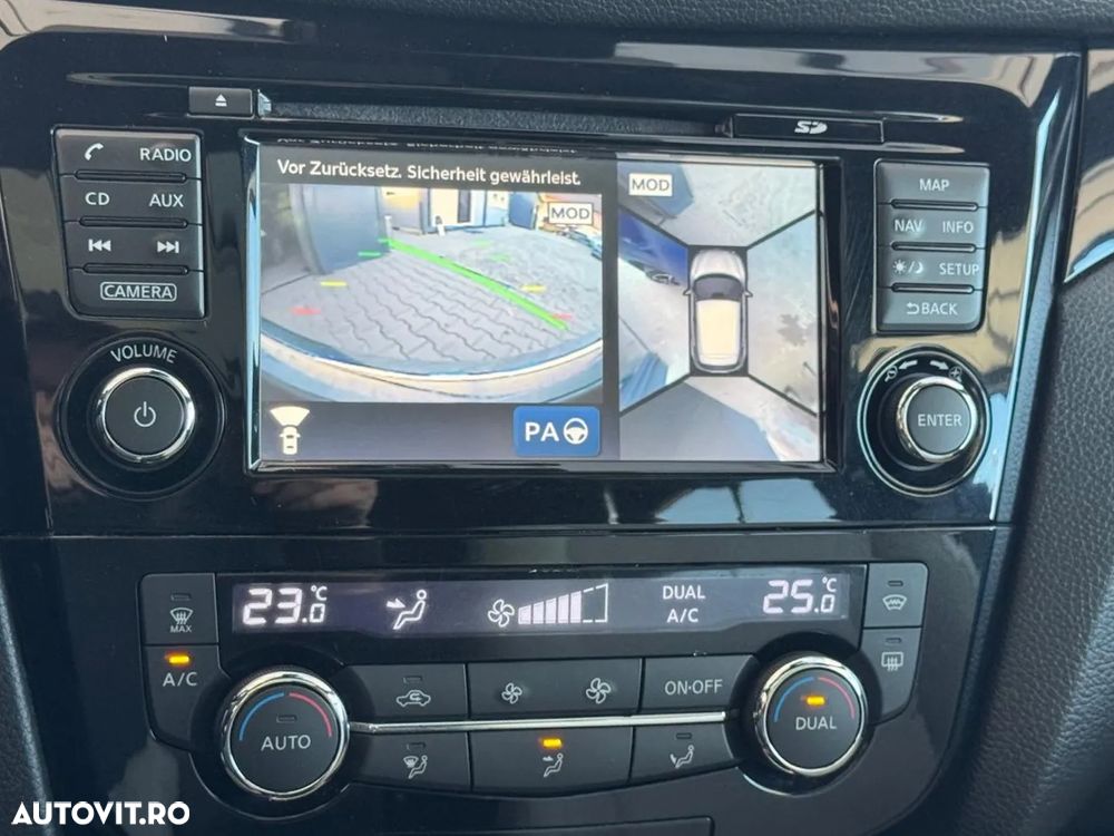 Nissan Qashqai 1.6 DCI ALL-MODE 4x4i TEKNA+ - 9