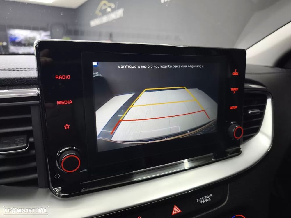 Kia XCeed 1.6 GDi PHEV Tech - 34