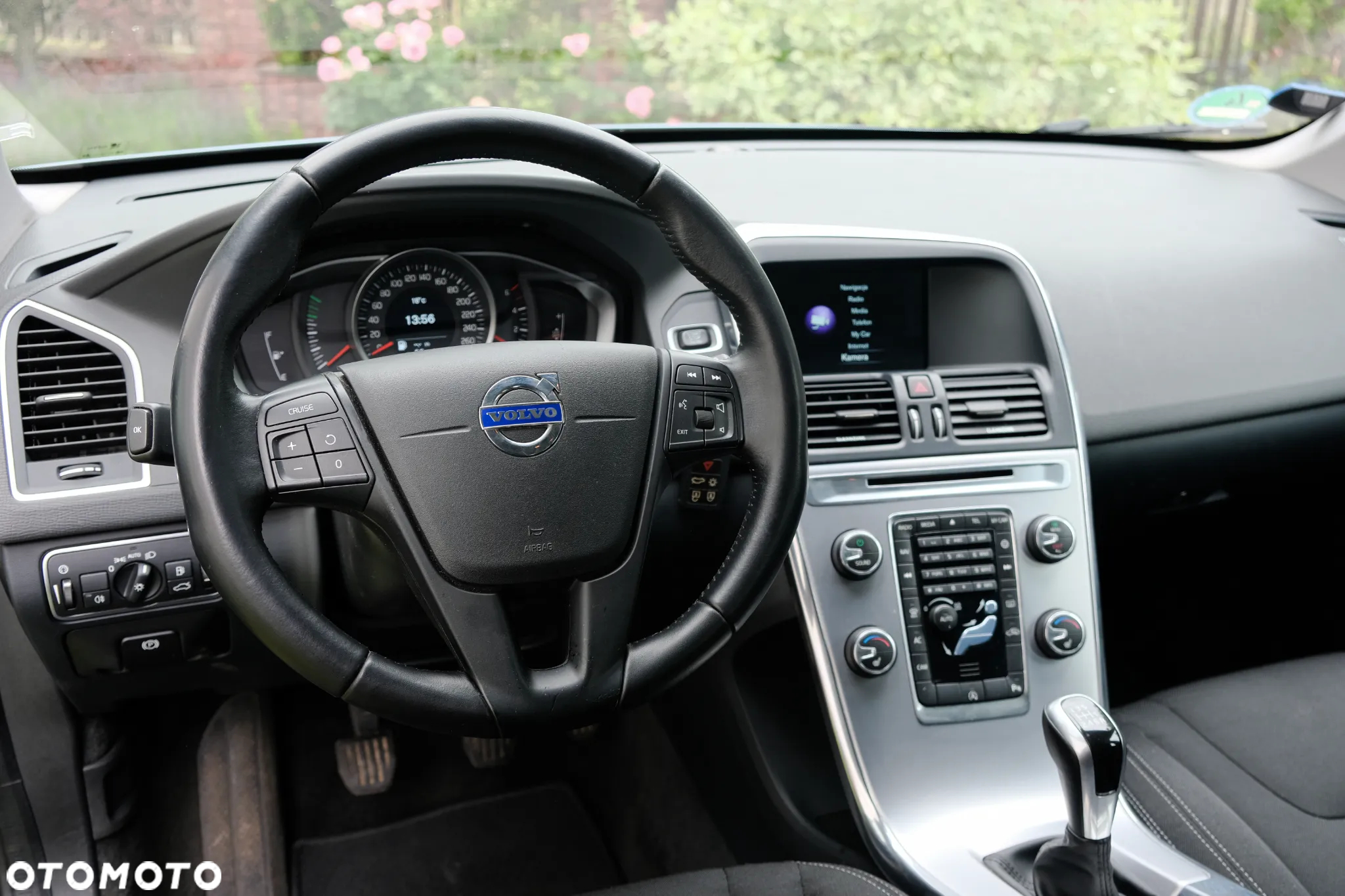 Volvo XC 60 D4 Inscription - 16
