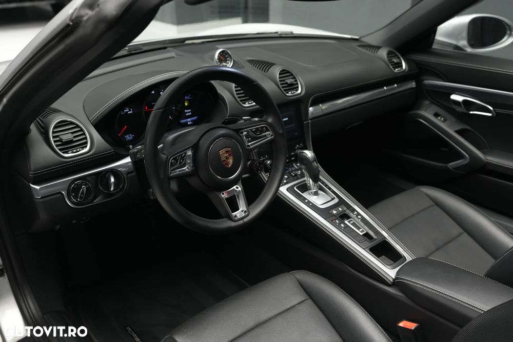 Porsche Boxster 718 PDK - 14
