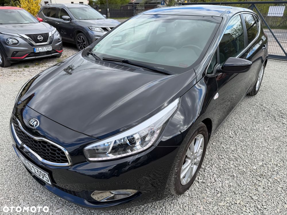 Kia Ceed 1.4 CVVT ISG Dream Team Edition - 8