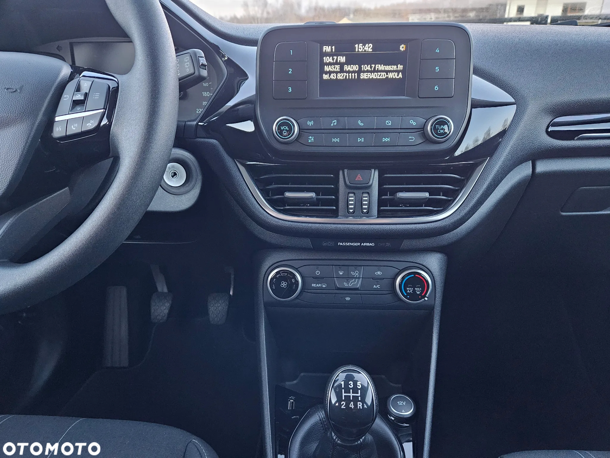 Ford Fiesta 1.1 Trend - 24