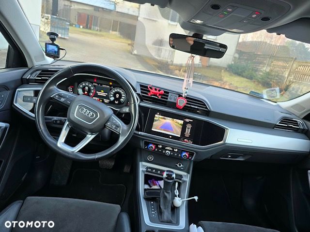 Audi Q3 35 TFSI S tronic - 4