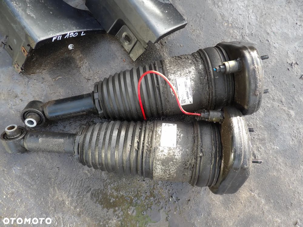 BMW - G31 - AMORTYZATOR PNEUMATYCZNY  - TYŁ - CENA ZA 1 SZT - 75688282504  76688282604 - 2