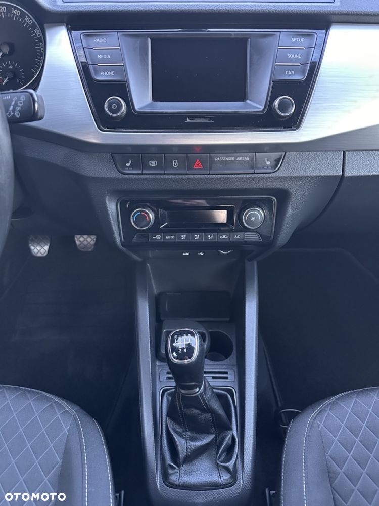 Skoda Fabia 1.2 TSI Drive - 23