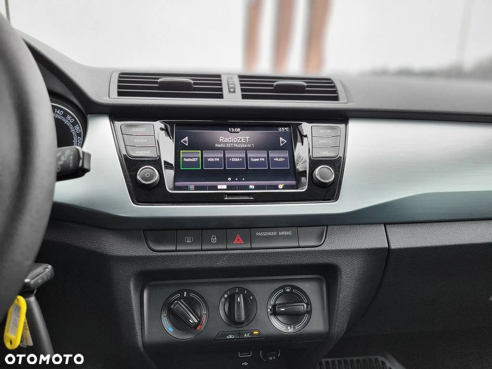 Skoda Fabia 1.0 Ambition - 12