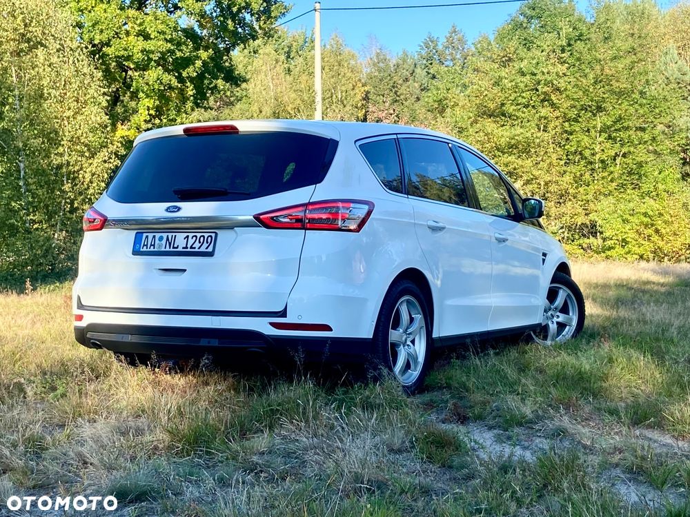 Ford S-Max 2.0 TDCi Titanium - 11