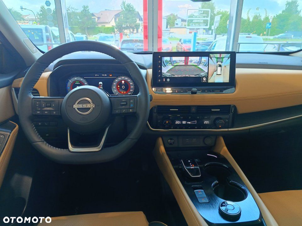 Nissan X-Trail - 8