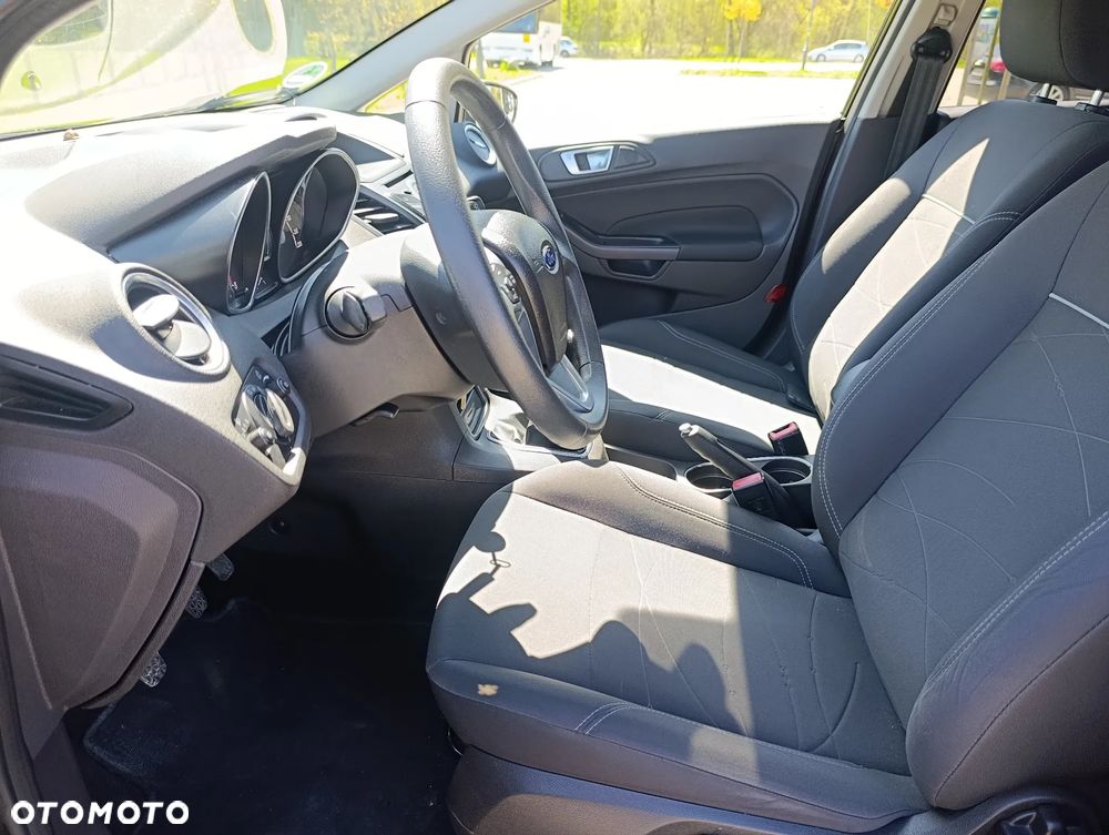 Ford Fiesta 1.0 Ambiente - 12