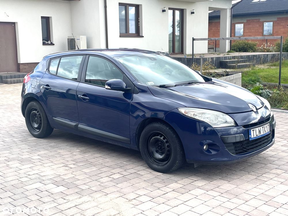 Renault Megane 1.5 dCi Emotion - 9