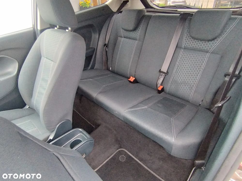 Ford Fiesta 1.25 Titanium - 23