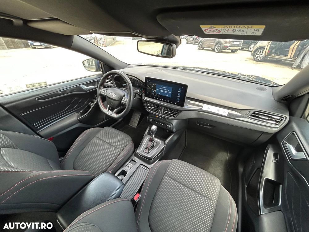Ford Focus 1.0 EcoBoost ST-Line - 9