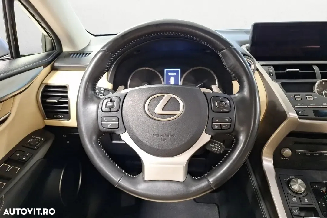 Lexus Seria NX 300h AWD Executive Plus - 6