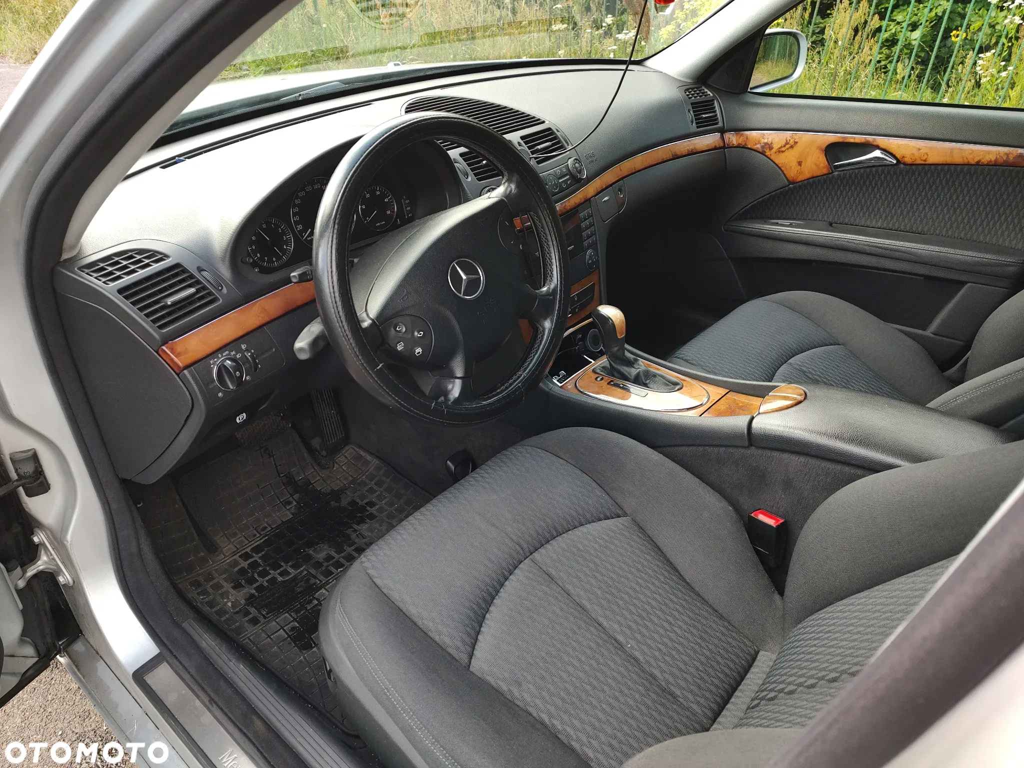 Mercedes-Benz Klasa E - 3