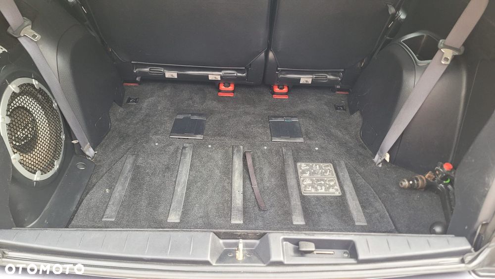 Mitsubishi Outlander 2.2 DI-D 4WD Invite - 12