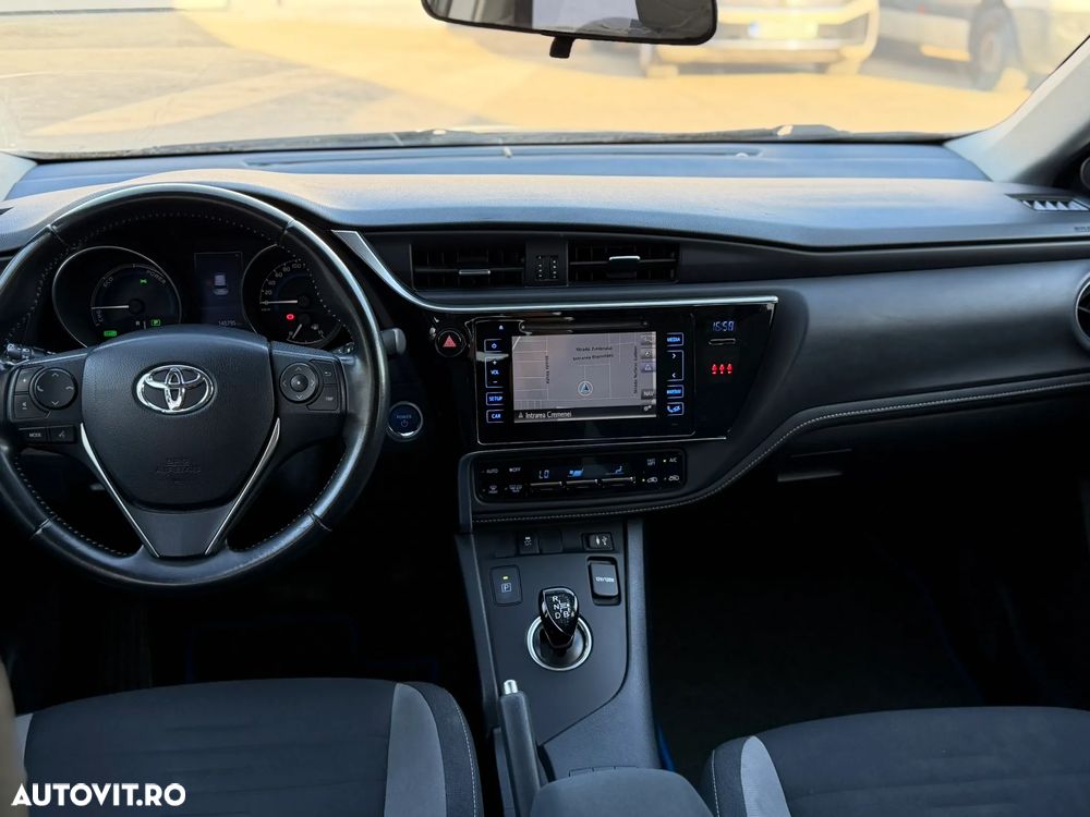 Toyota Auris - 21