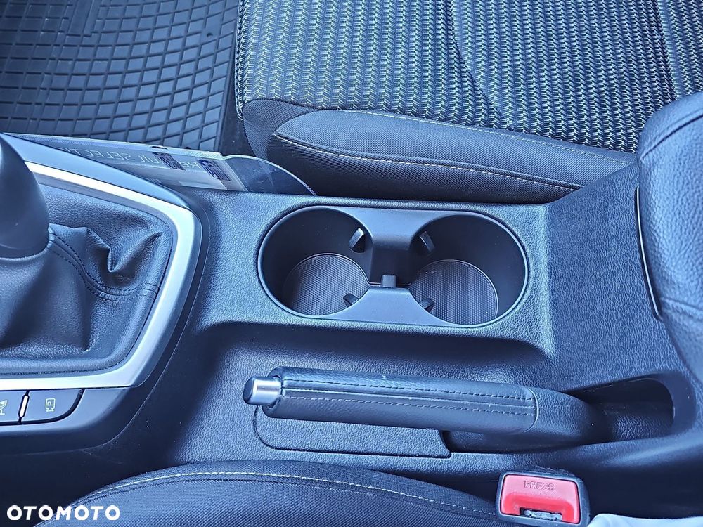 Kia Ceed 1.5 T-GDI M - 27