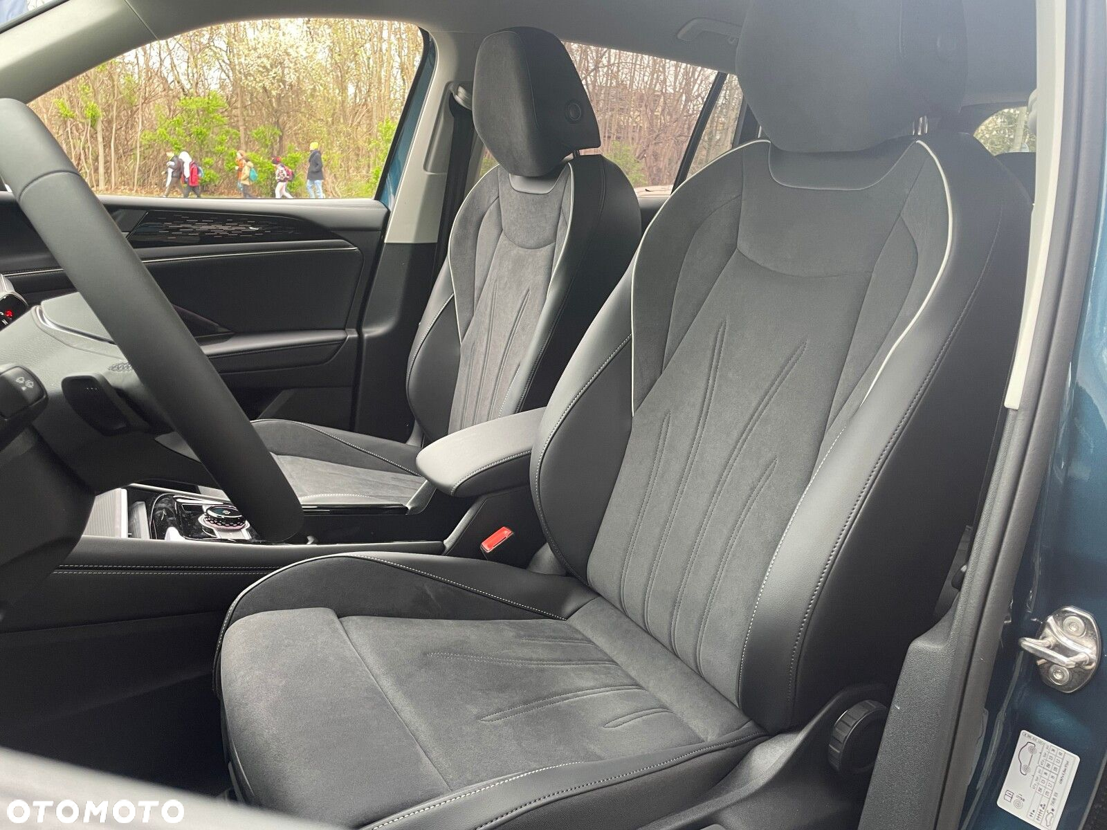Volkswagen Tiguan - 13