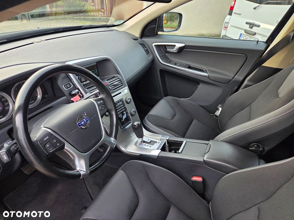 Volvo XC 60 D3 Summum - 10