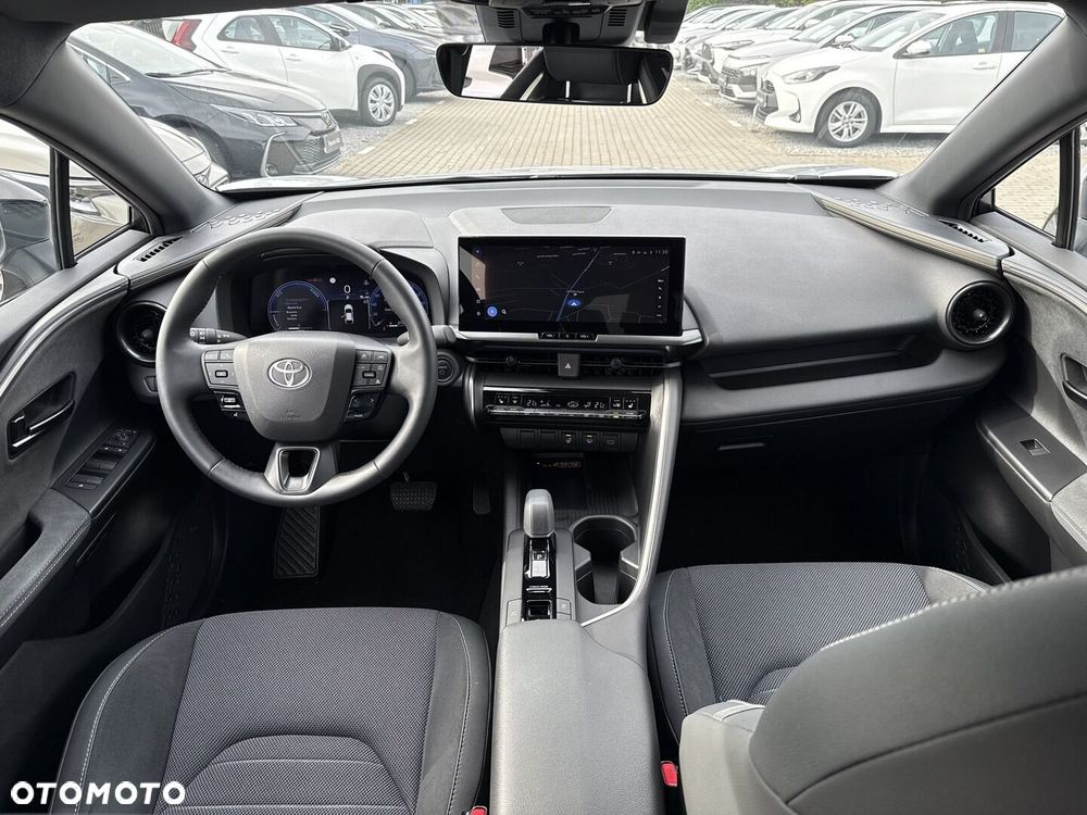 Toyota C-HR 2.0 Hybrid Dynamic Force Executive - 24