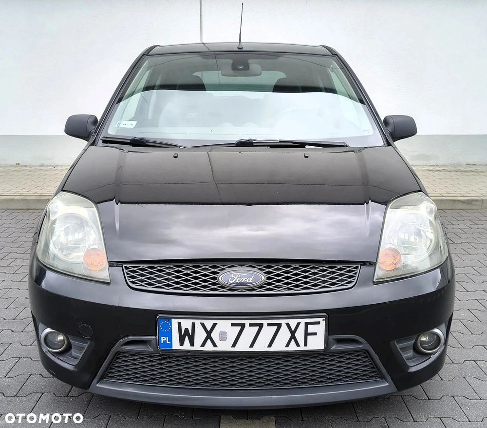 Ford Fiesta 1.6 TDCi Sport - 10