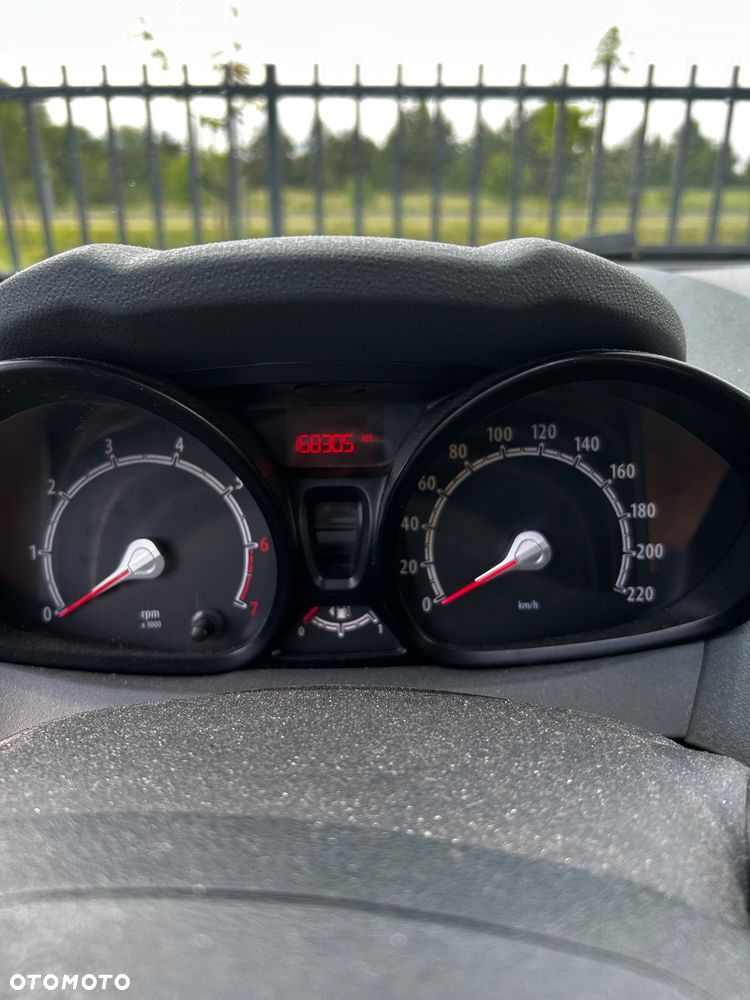 Ford Fiesta 1.25 Ambiente - 5