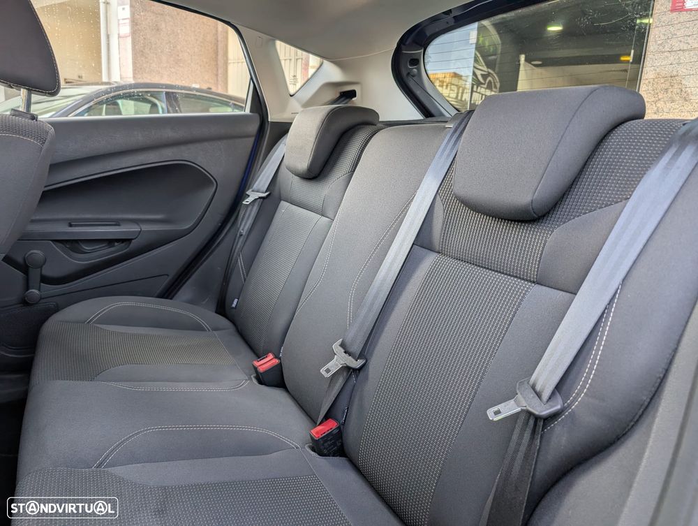 Ford Fiesta - 14